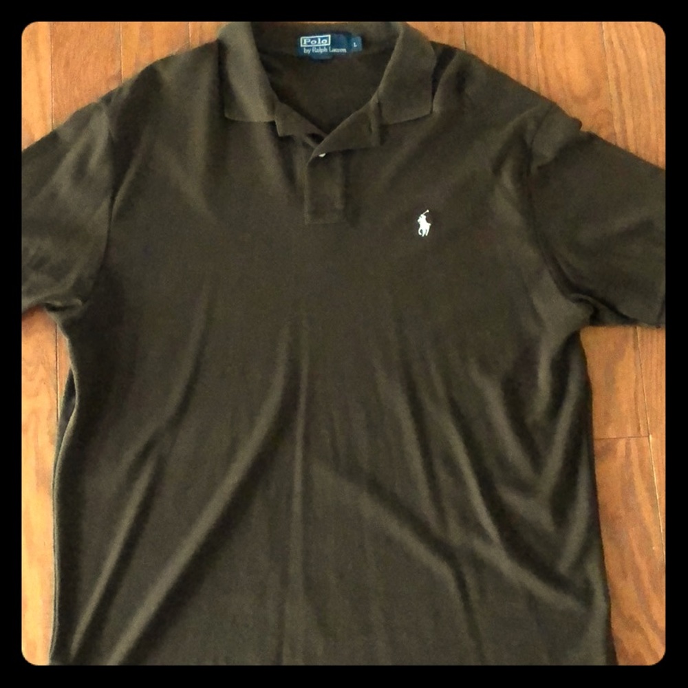 Men’s polo worn twice